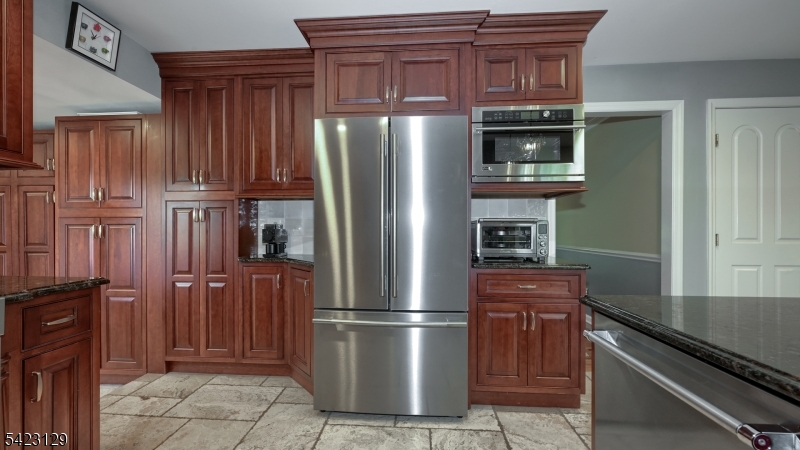 PACKANACK LAKE - Residential