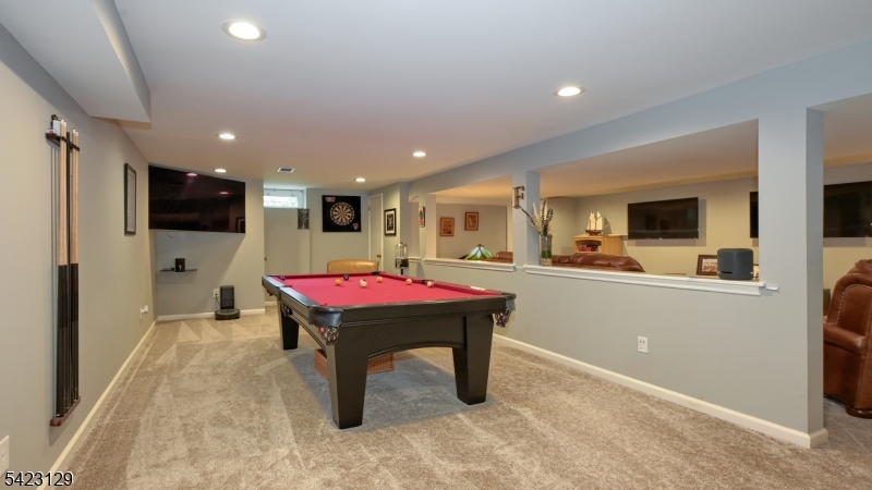 PACKANACK LAKE - Residential