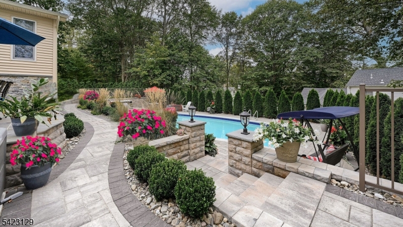 PACKANACK LAKE - Residential