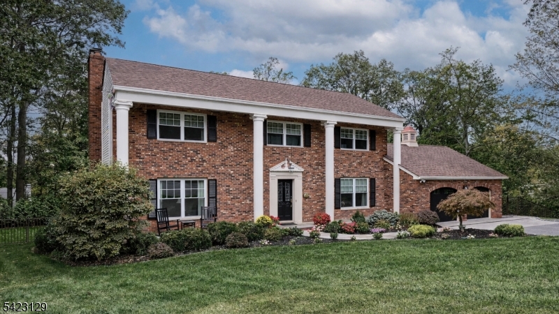 PACKANACK LAKE - Residential