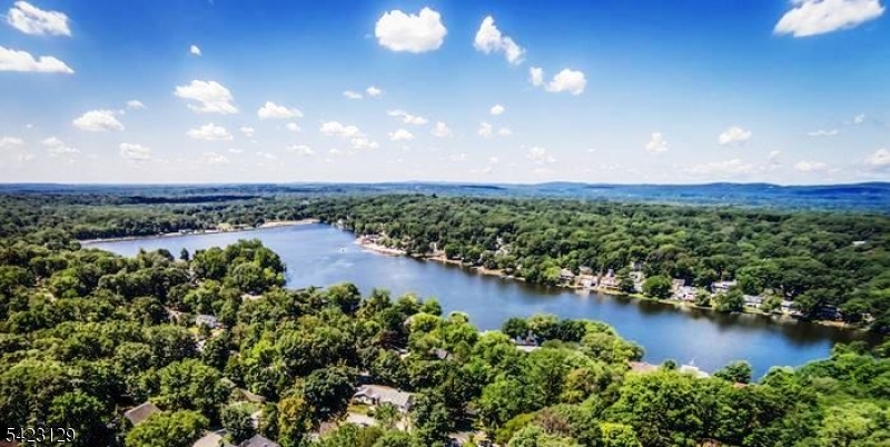 PACKANACK LAKE - Residential