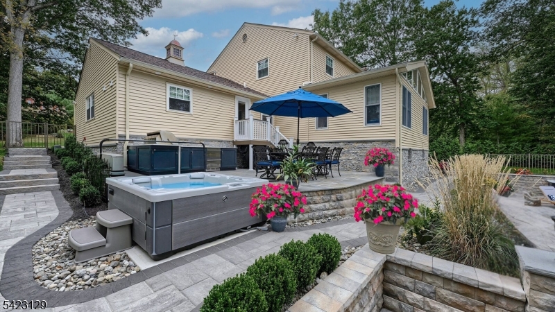 PACKANACK LAKE - Residential