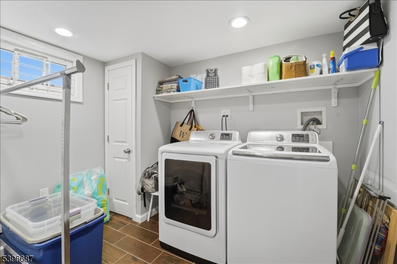 Maplehurst Community - Residential