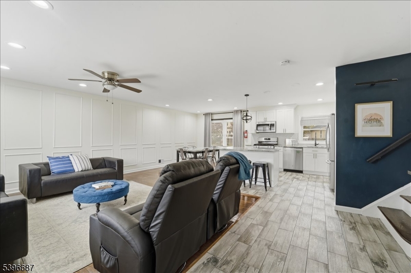 Maplehurst Community - Residential