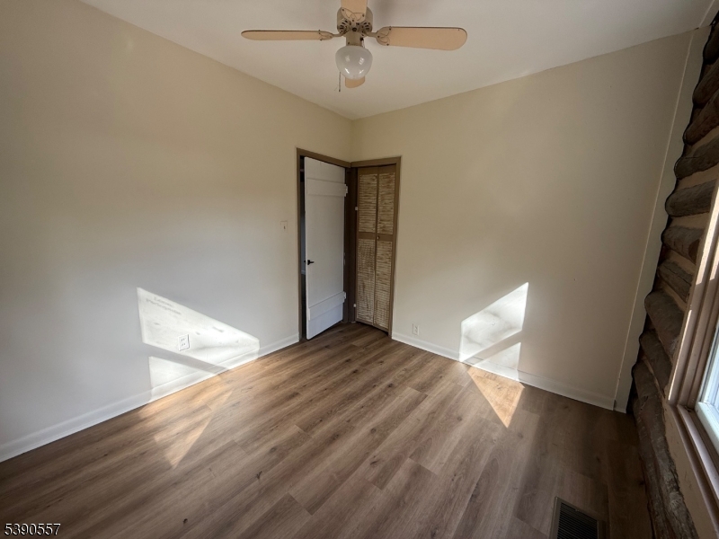 Pinecliff Lake - Residential