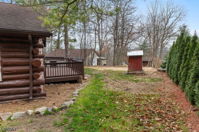 Pinecliff Lake - Residential