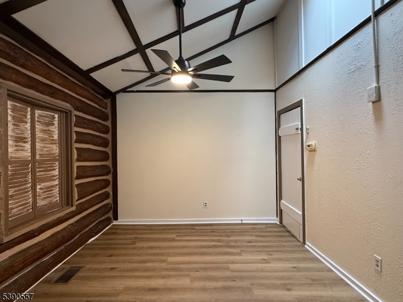 Pinecliff Lake - Residential