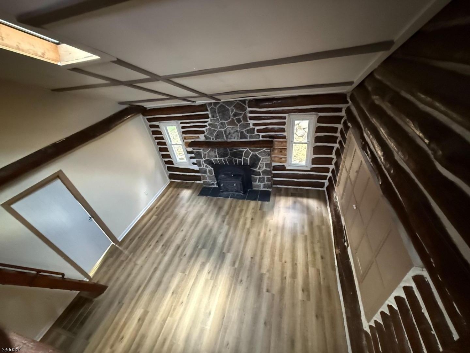 Pinecliff Lake - Residential