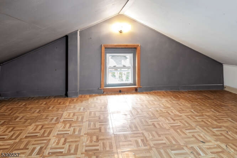 Pinecliff Lake - Residential