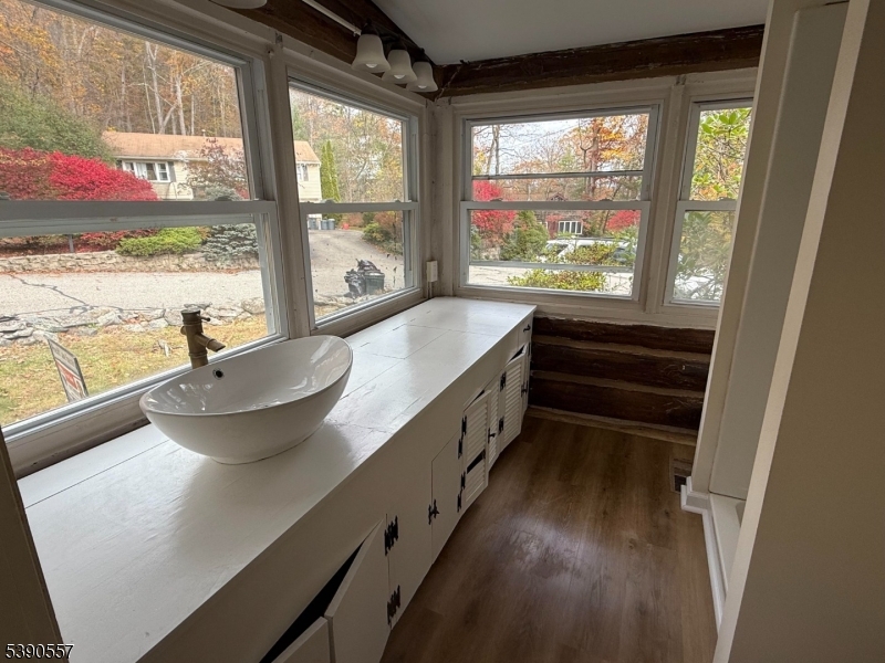 Pinecliff Lake - Residential