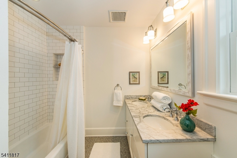 Upper Montclair - Residential