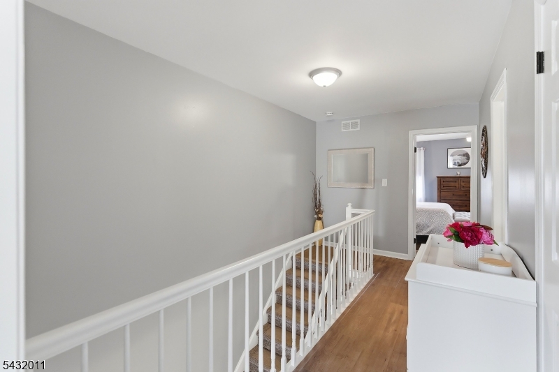 Williamsburg Square - Residential