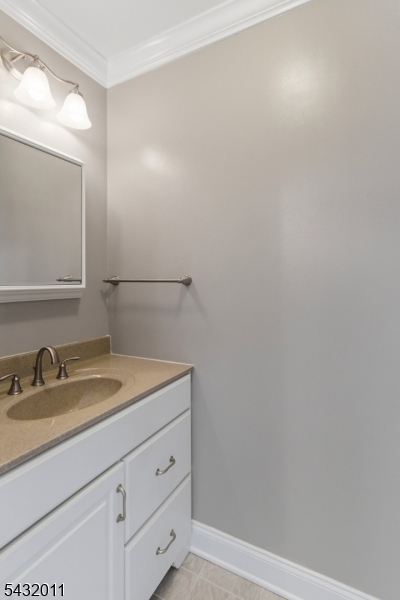 Williamsburg Square - Residential