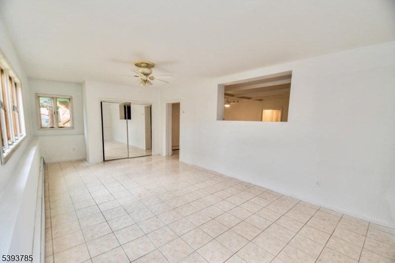 OAK RIDGE - Residential