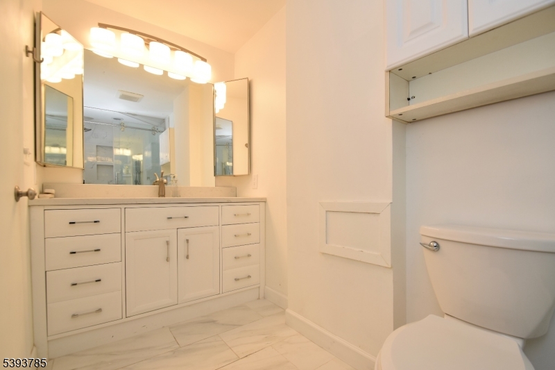 OAK RIDGE - Residential