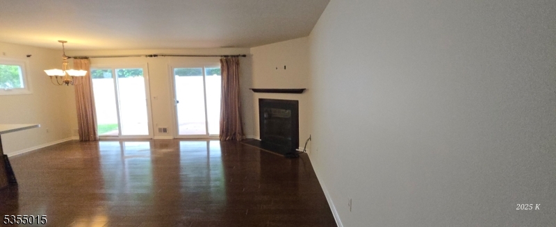 Crestwood Commons - Residential