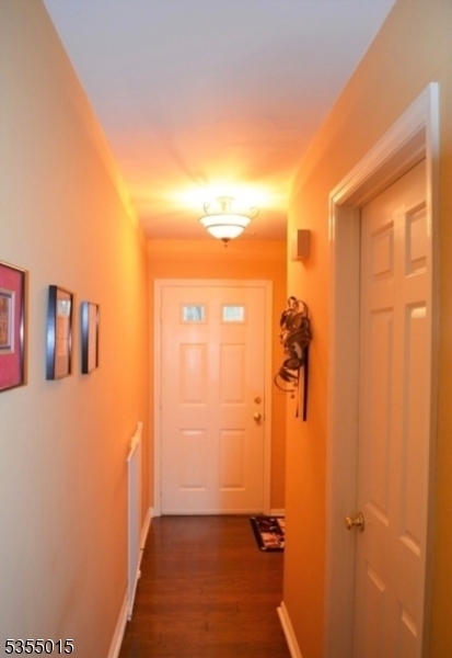 Crestwood Commons - Residential