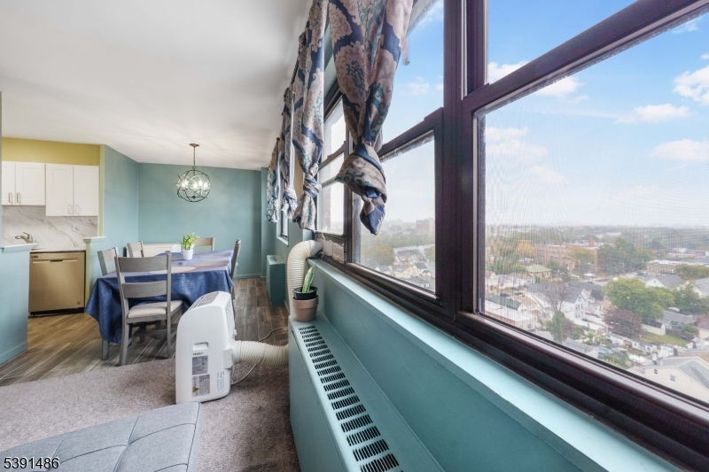 Jf Kennedy - Residential