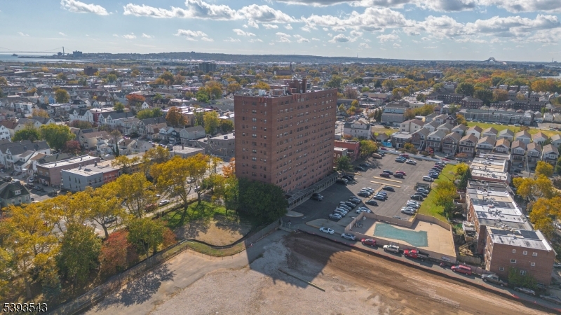 Jf Kennedy - Residential