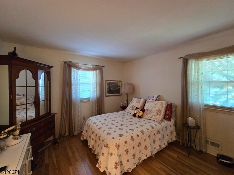 Oak Ridge/White Rock - Residential