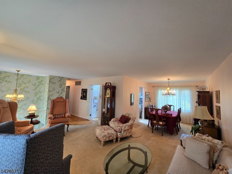 Oak Ridge/White Rock - Residential