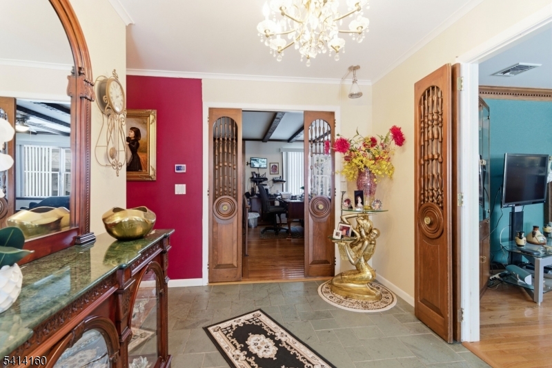 Simmons Lake - Residential