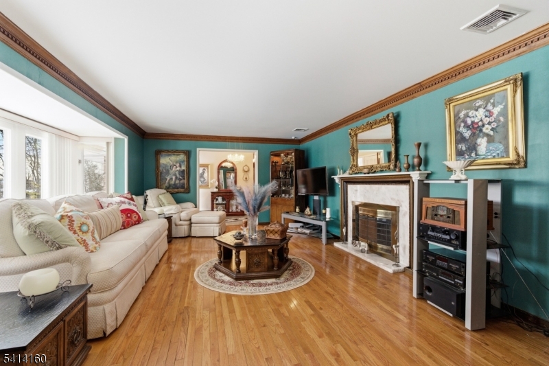 Simmons Lake - Residential