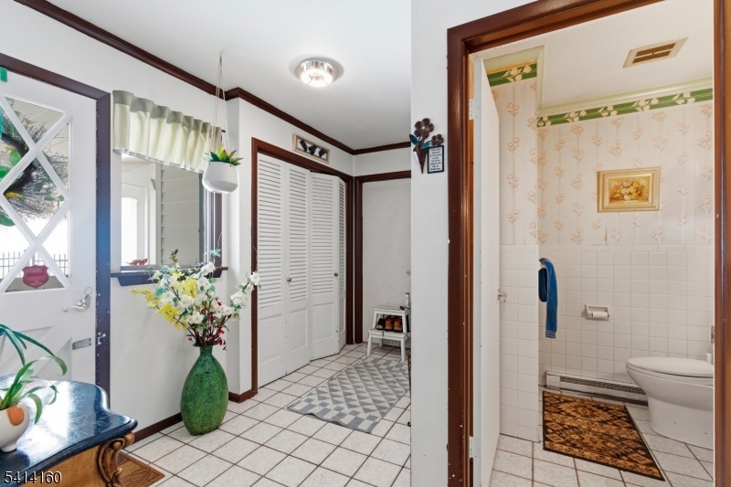 Simmons Lake - Residential