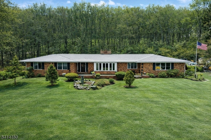 Simmons Lake - Residential