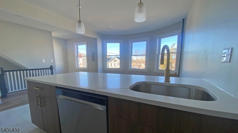 Southeast - Residential Income