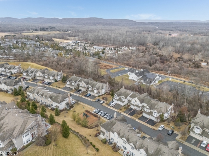 Allamuchy Twp., New Jersey 07840, United States, 3 Bedrooms Bedrooms, ,3 BathroomsBathrooms,Residential,Active,110666