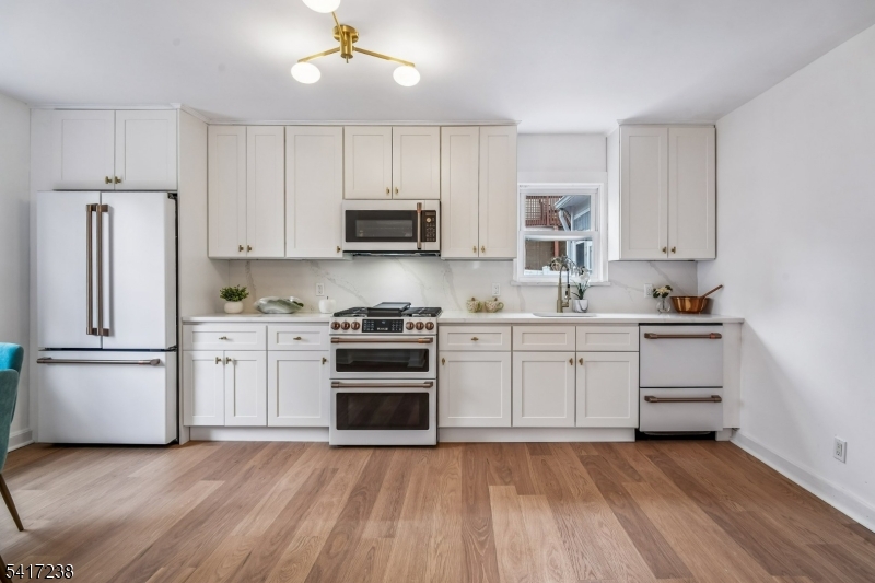 Pleasantdale - Residential