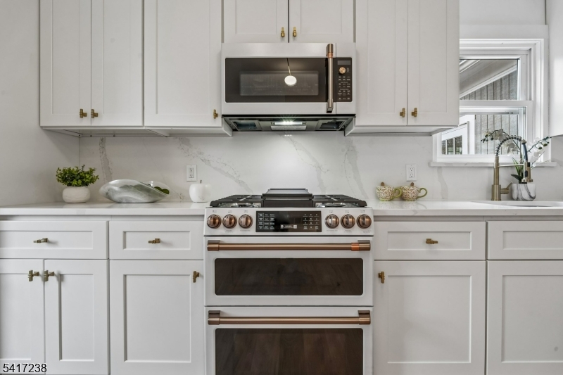 Pleasantdale - Residential