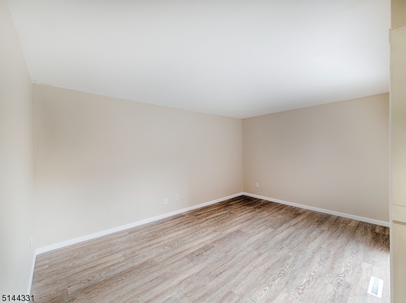 Hastings Square - Residential