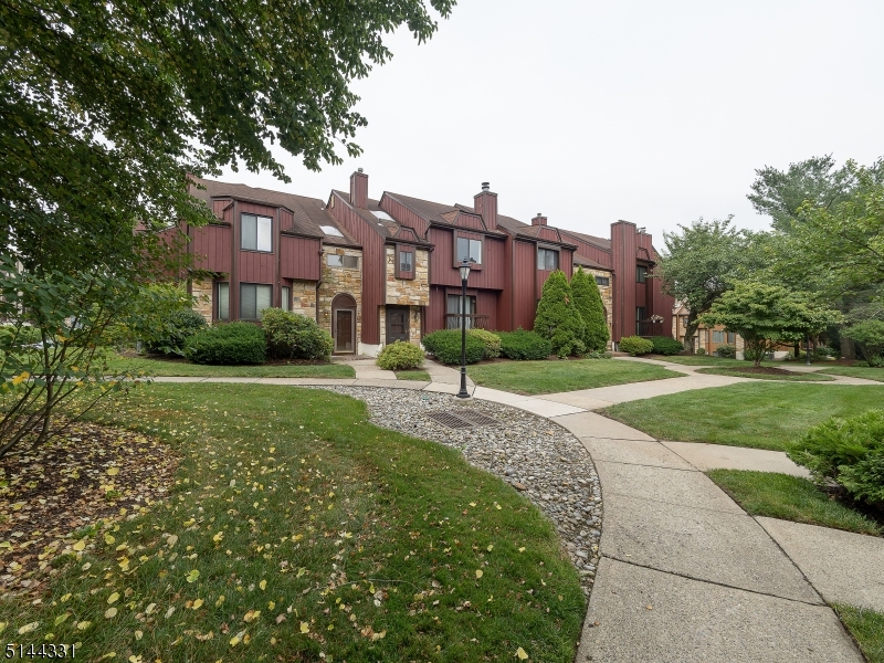 Hastings Square - Residential