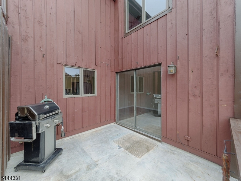 Hastings Square - Residential