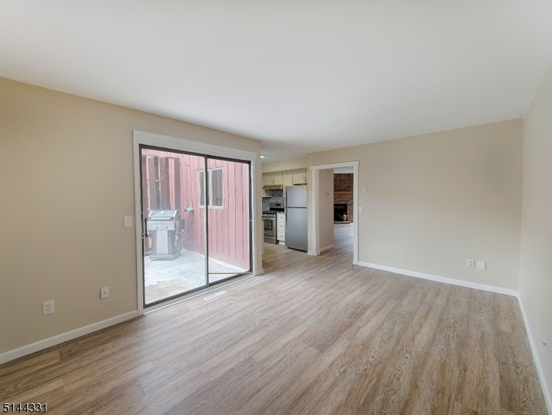 Hastings Square - Residential