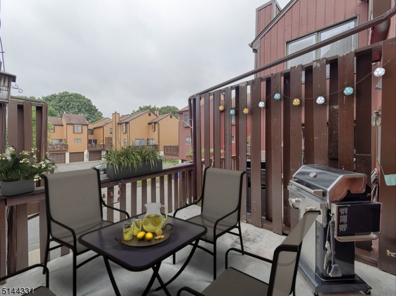 Hastings Square - Residential