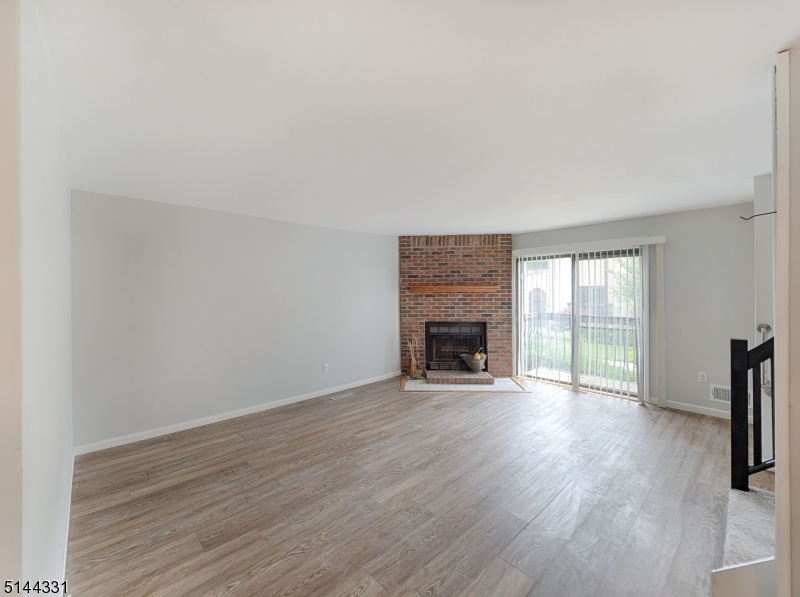 Hastings Square - Residential