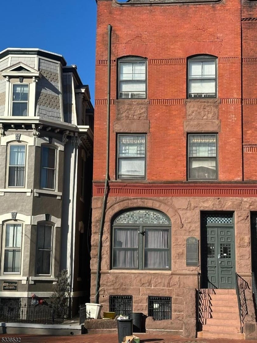 Trenton City, New Jersey 08608, United States, 7 Bedrooms Bedrooms, ,5 BathroomsBathrooms,Residential,Active,3626