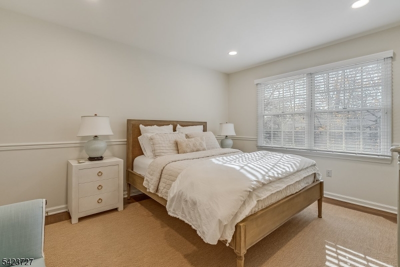 Eastgate Square Condo Assoc - Residential