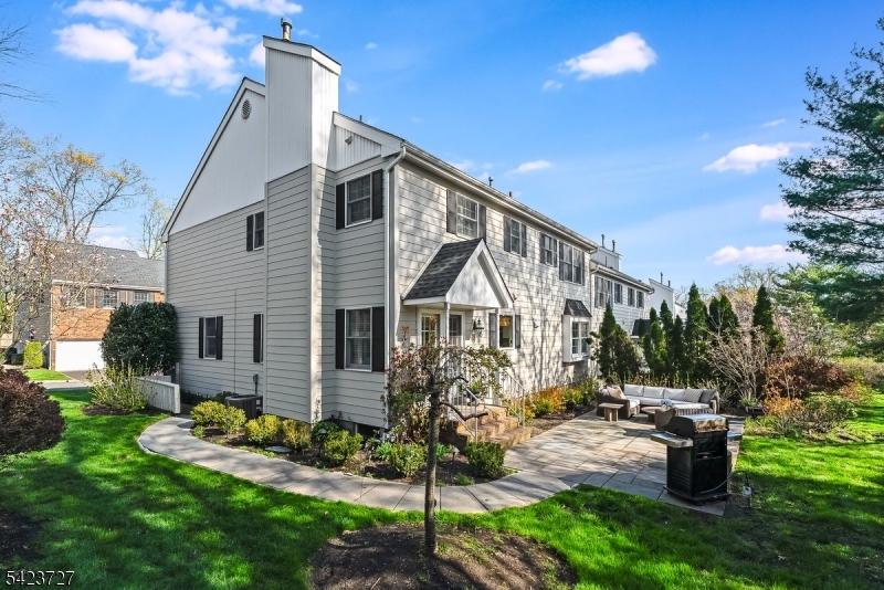 Eastgate Square Condo Assoc - Residential