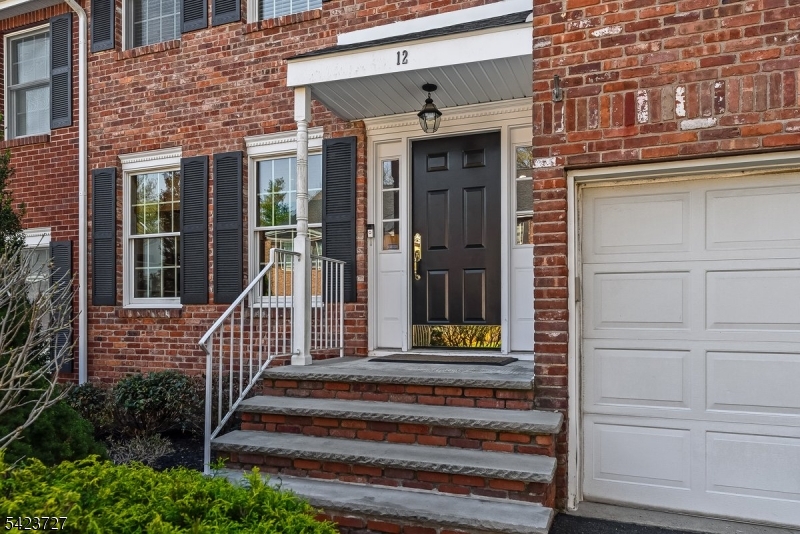 Eastgate Square Condo Assoc - Residential