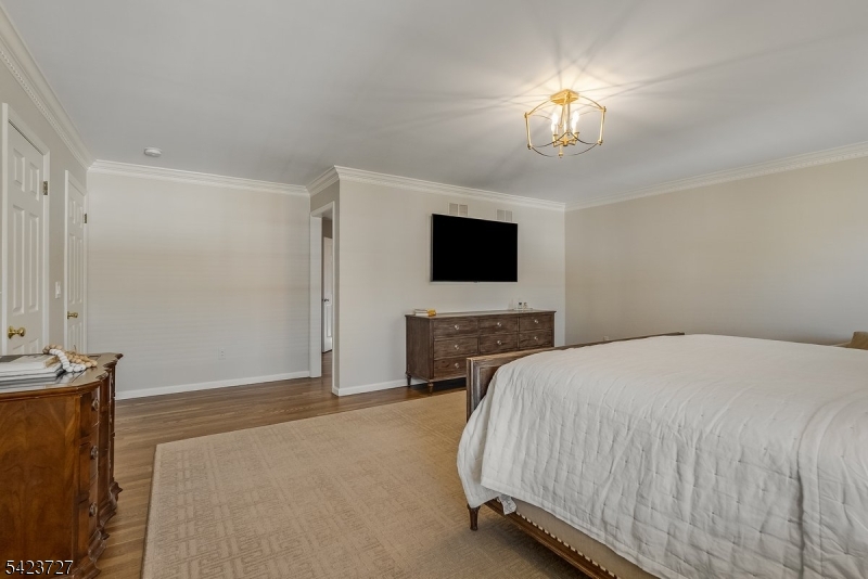 Eastgate Square Condo Assoc - Residential