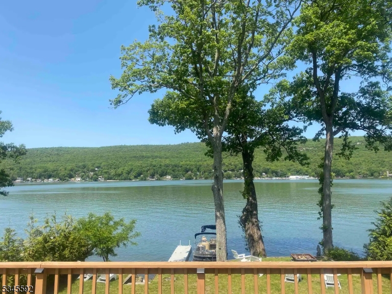 Greenwood Lake Lakefront - Residential
