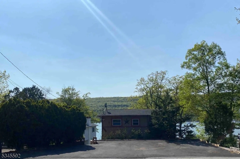Greenwood Lake Lakefront - Residential