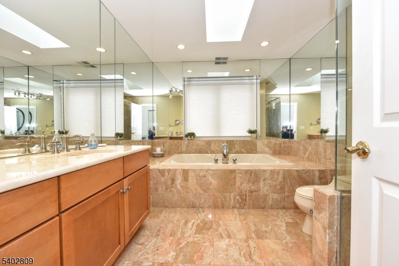 Apple Ridge - Residential