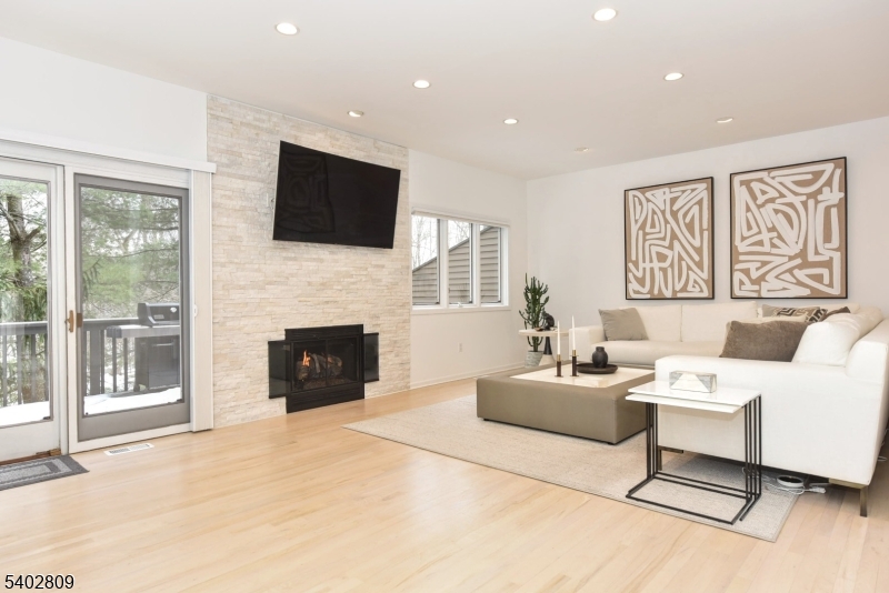 Apple Ridge - Residential