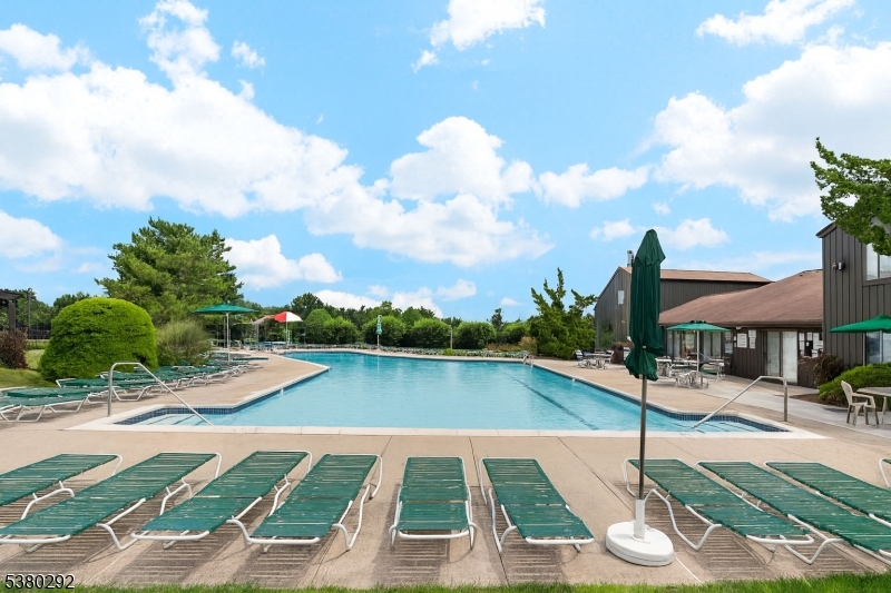 Westgate Square - Residential