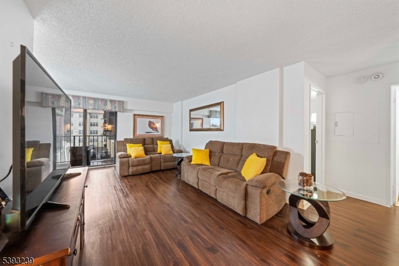 Linden Towers Condominiums - Residential